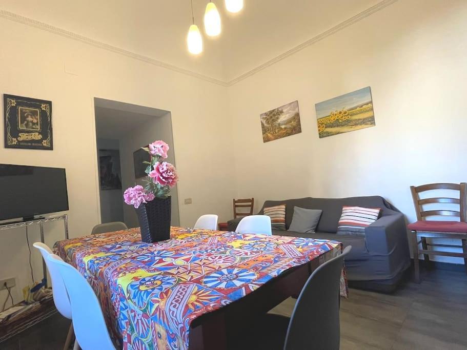 Residenza Lincoln Appartement Palermo Buitenkant foto